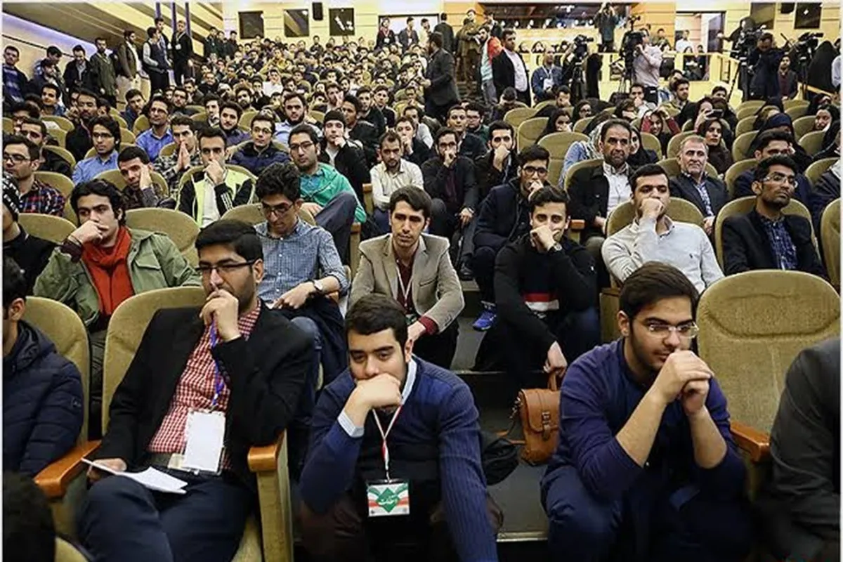 ارائه خدمات به ۱۱۳ هزار دانشجوی شاهد و ایثارگر در دانشگاه‌های کشور