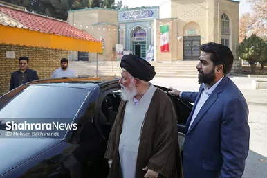 گزارش تصویری | دیدار آیت‌الله علم‌الهدی با دانشجویان و اساتید دانشگاه فرهنگیان مشهد به‌مناسبت «روز دانشجو» (۱۶ آذر ۱۴۰۴)