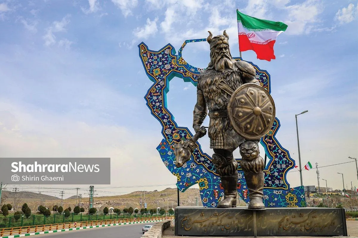 درباره  المان وطن در بوستان وکیل‌آباد مشهد | تو رستم تهمتنی