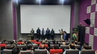رونمایی از مستند استاد فرشچیان و نماهنگ «چای و گلاب» در مشهد