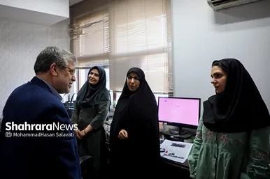 حضور شهردار مشهد در موسسه شهرآرا به مناسبت روز خبرنگار