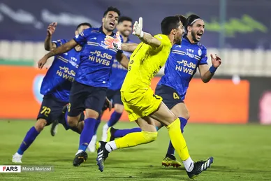 شهرآورد ۹۶ استقلال ۴ - ۳ پرسپولیس