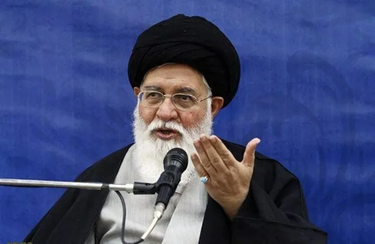 آیت الله علم الهدی: هیچ‌کس جز رهبر انقلاب عمق فتنه ۸۸ را درک نکرد