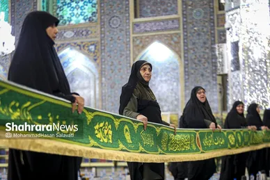 گزارش تصویری | ضیافت افطار در حرم مطهر رضوی