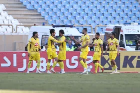 پیروز قربانی ۴ امتیاز از پرسپولیس گرفت