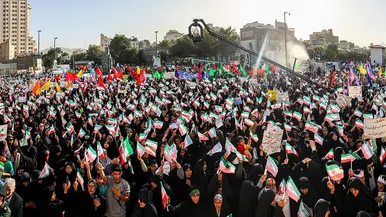 اجتماع مدافعان حریم خانواده در مشهد