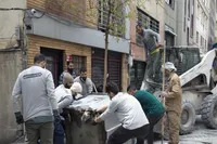 ویدئو | حضور طلاب و اساتید حوزه و دانشگاه در کف میدان خدمت در مناطق آسیب دیده از جنگ تحمیلی سوم