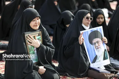 گزارش تصویری | عزاداری شهادت رهبر معظم انقلاب اسلامی، در حرم امام‌رضا(ع) - ۱