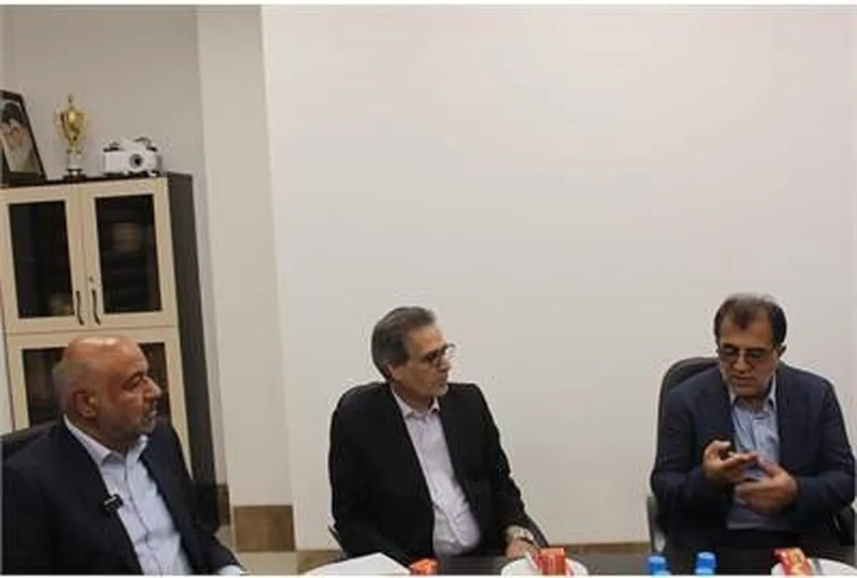 تاکید وزیر کار به استفاده از جراحان خیّر در مناطق محروم کشور