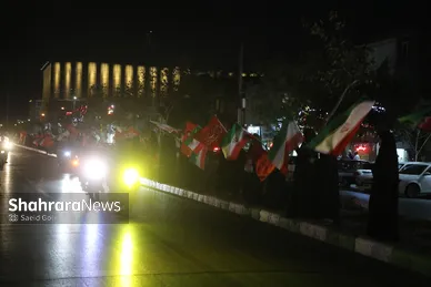 گزارش تصویری | برگزاری رزمایش مردمی تونل پرچم و زنجیره انسانی ۶ کیلومتری در مشهد