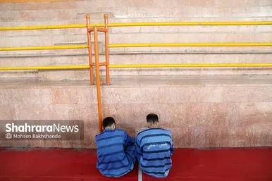 عکس‌هایی از نمایشگاه کشفیات پلیس در مشهد