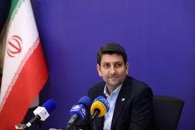 وزیر ارتباطات: پیگیر بازگشت اینترنت به روال عادی هستیم | خسارت&zwnj;های واردشده به کسب&zwnj;وکارهای دیجیتال برآورد می&zwnj;شود