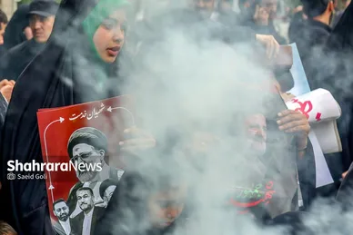 مشهد در ماتم رئیس جمهور شهید (۱)