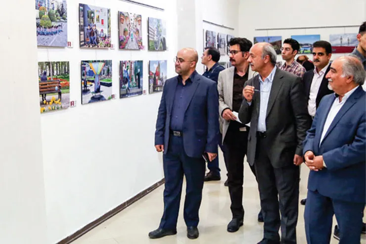 قاب آخر خانه بهار