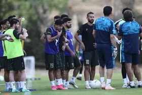 میهمانان موقتی در تمرینات استقلال حاضر شده&zwnj;اند!