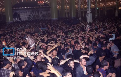 گزارش تصویری | عکس‌های منتشرنشده از نخستین سالگرد ارتحال امام خمینی (ره) خرداد ۱۳۶۹