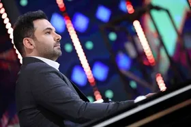 درباره بی&zwnj;رقیب&zwnj;بودن احسان علیخانی و &laquo;عصر جدید&raquo; | عصر تنهایی!