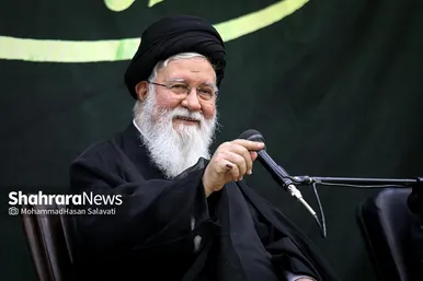 دیدار خبرنگاران و اصحاب رسانه با آیت الله علم الهدی به مناسبت روز خبرنگار