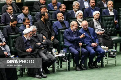 عکس‌هایی از آغاز مجلس دوازدهم توسط هیئت رئیسه سنی