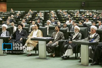 عکس‌هایی از سیزده دوره تحلیف ریاست جمهوری ایران