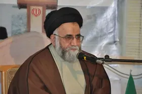 امام جمعه نیشابور: حکمی مبنی بر تخلیه یا تخریب آرامگاه خیام صادر نشده است