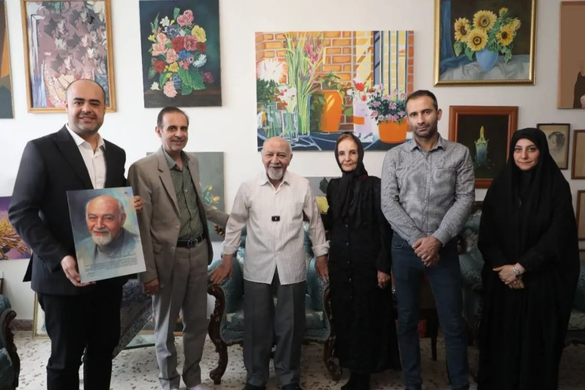تأکید بر صیانت از ادبیات فارسی و تکریم پیشکسوتان رادیو در تقدیر از «امیر نوری»