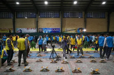 محفل انس با قرآن در زندان مرکزی مشهد