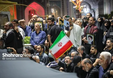 گزارش تصویری | مراسم بزرگداشت رهبر شهید ایران در حرم مطهر امام رضا (ع)
