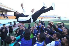 آرش برهانی: امید&zwnj;های استقلال آینده استقلال بزرگ را می&zwnj;سازند+عکس