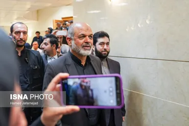 عکس‌هایی از دومین روز ثبت‌نام کاندیدا‌های چهاردهمین دوره انتخابات ریاست‌جمهوری ۱۴۰۳