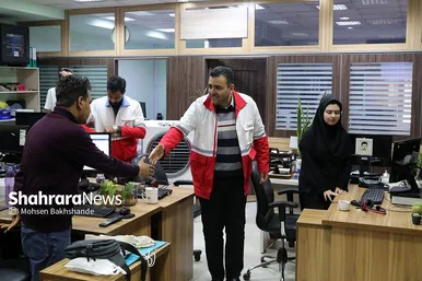 بازدید مدیرعامل جمعیت هلال‌احمر خراسان رضوی از موسسه فرهنگی شهرآرا
