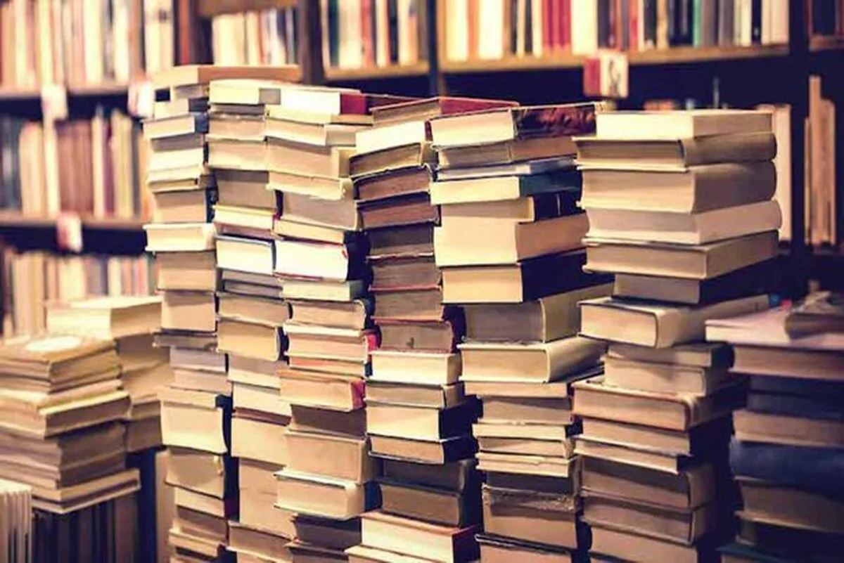 مروری بر پرفروش‌های کتاب در مشهد (۸ اردیبهشت ۱۴۰۳)