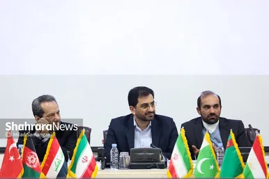رونمایی از پایگاه اینترنتی جهانشهر در روز ملی مشهد