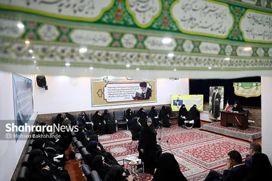 نشست تبیینی نخبگانی با حضور دستیار رییس جمهور در پیگیری حقوق و آزادی‌های اجتماعی