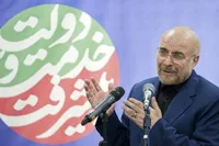 قالیباف در میزگرد اقتصادی: نیازمند مدیری قوی در دولت هستیم + فیلم