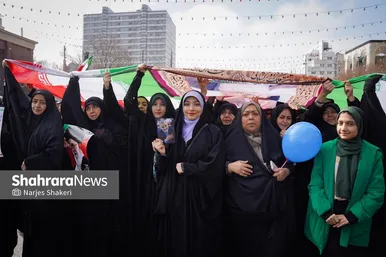 گزارش تصویری | یک روز، لبخند چند نسل
