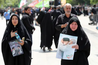 تشییع پیکر رئیس‌جمهور و شهدای خدمت در مشهد - 2