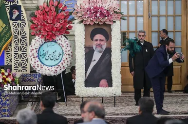 گزارش تصویری | آیین گرامیداشت شهدای خدمت در حرم امام‌رضا(ع) (۱۸ اردیبهشت ۱۴۰۴)