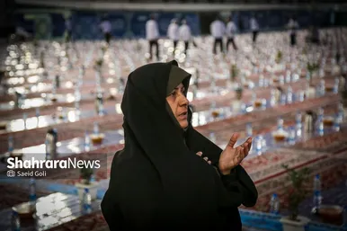 ضیافت افطاری زائران حرم مطهر رضوی