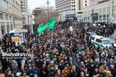 تشییع پیکر مطهر ۱۰ شهید گمنام در مشهد