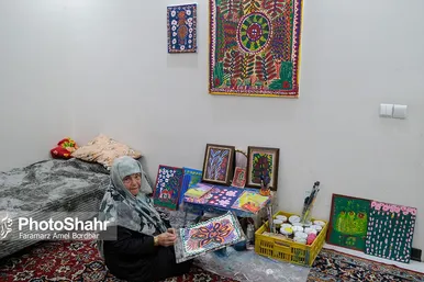 زهرا نعمتی نقاش «خودآموخته» 80 ساله مشهدی