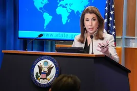 وزارت خارجه ایالات متحده: دارندگان ویزای &laquo;اس&zwnj;آی&zwnj;وی&raquo; از ممنوعیت ورود به آمریکا معاف هستند