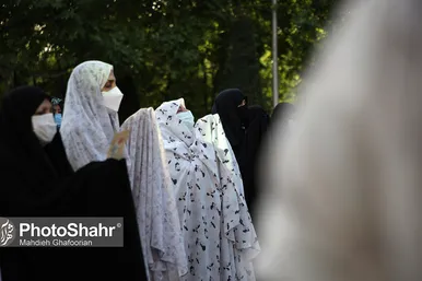 اقامه نماز عید سعید فطر در حرم مطهر امام رضا(ع)