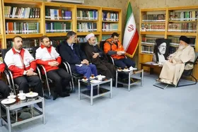آیت&zwnj;الله علم&zwnj;الهدی: اساس خدمت در هلال&zwnj;احمر بر فداکاری و ایثار استوار است