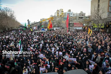 تشییع دو تن از شهدای حمله تروریستی کرمان در مشهد