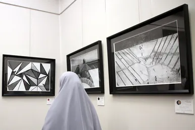 نمایشگاه گروهی عکس «آن‌کادر»