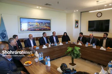 گزارش تصویری | بازدید وزیر ورزش عراق از استادیوم امام‌رضا(ع) مشهد