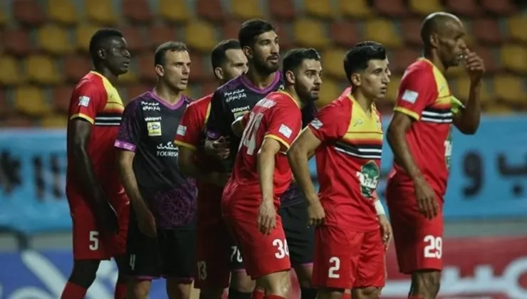 ساعت و تاریخ بازی پرسپولیس و فولاد در هفته اول لیگ برتر فوتبال