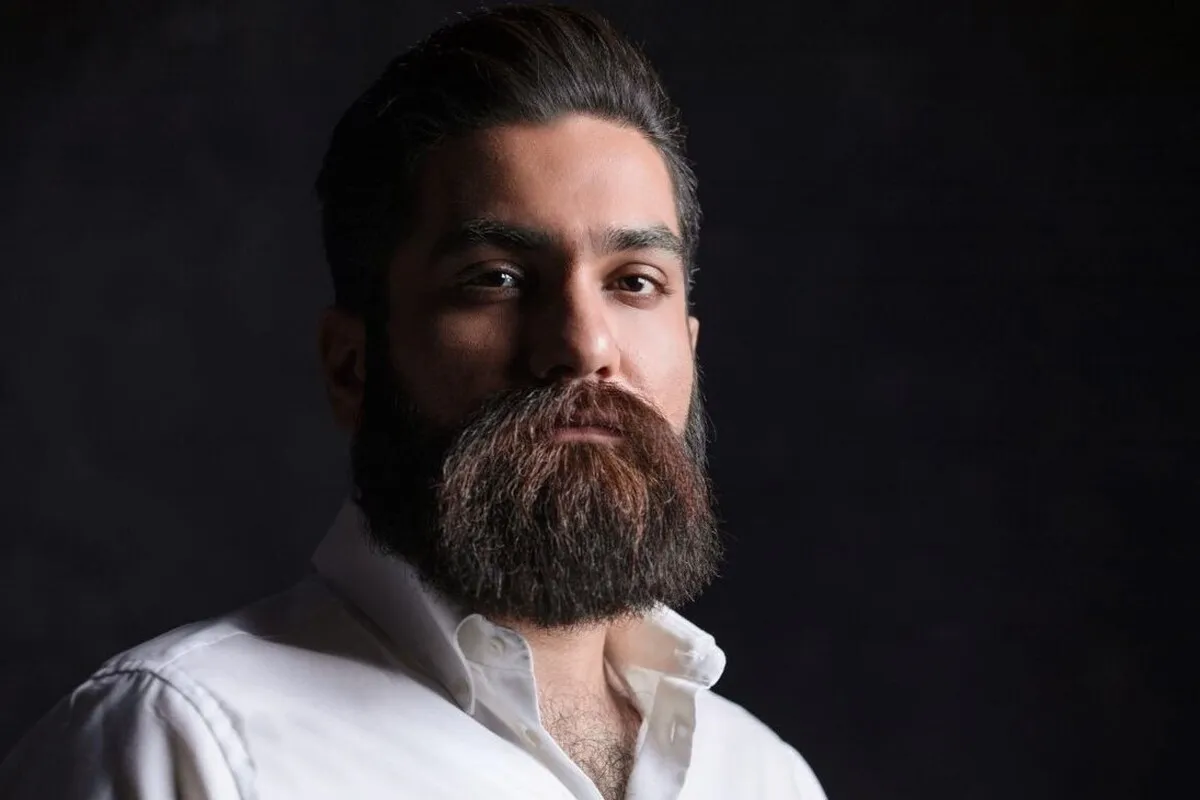 صوت| «بدنام» با صدای علی زندوکیلی منتشر شد + لینک دانلود