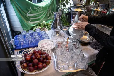 چای روضه | یک جرعه چای روضه‌ی هر هفته‌ات حسین